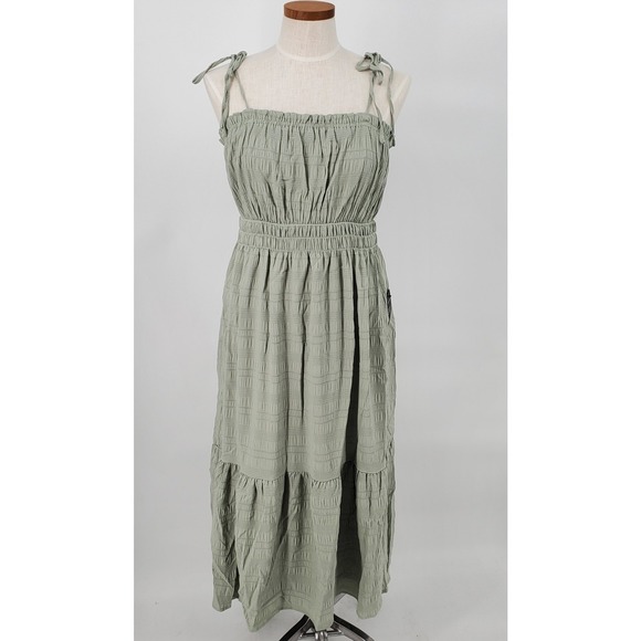 Lulus Dresses & Skirts - Lulus Enjoy‎ the Day Womens Large Sage Green Tie Strap Midi Dress Elastic Waist